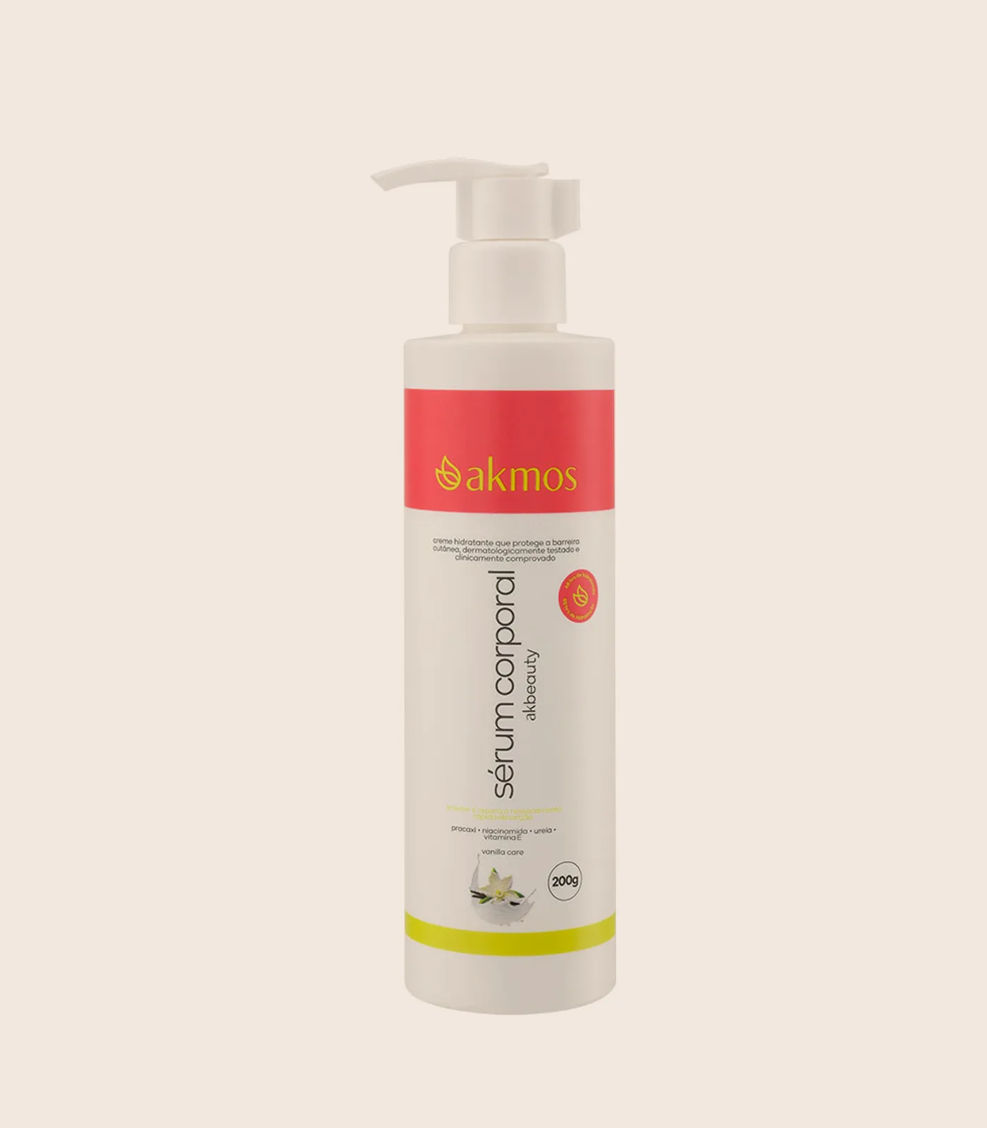 Sérum hidratante corporal Vanilla Care, embalagem Akmos sobre fundo areia.